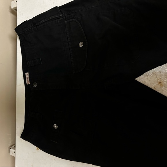 Levi’s Cargo Pants - Picture 1 of 6